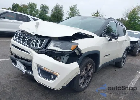 2018 Jeep Compass Limited 4X4 z USA, uszkodzony, nr VIN 3C4NJDCB9JT471009